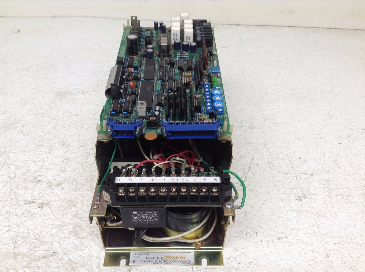 Yaskawa CACR-SR15BB1CS-Y16 SRCA15BBB Rev F02 CACR-SR15BB1CSY16 CACRSR15BB1CSY16