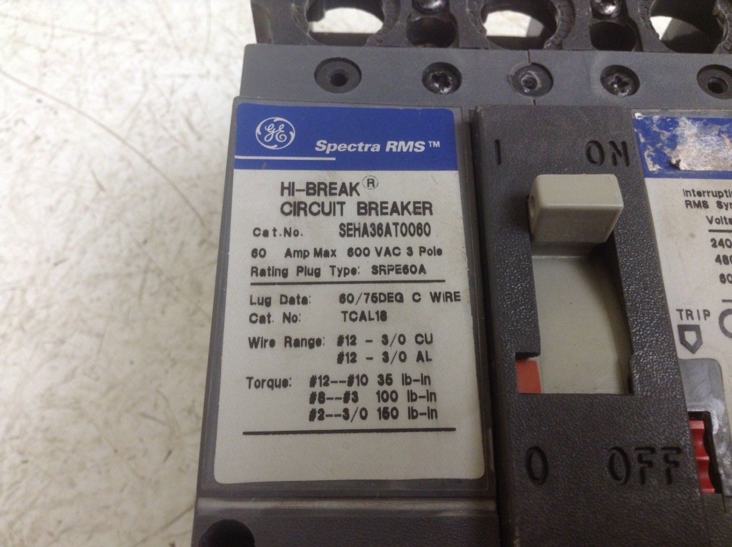 Interruttore Scatolato GE General Electric SEPA36AT0150 - 150A 600V 3 Poli (Usato)