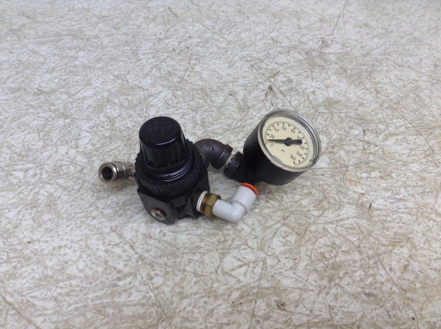 Arrow R162 Pneumatic Regulator 160 PSIG Max