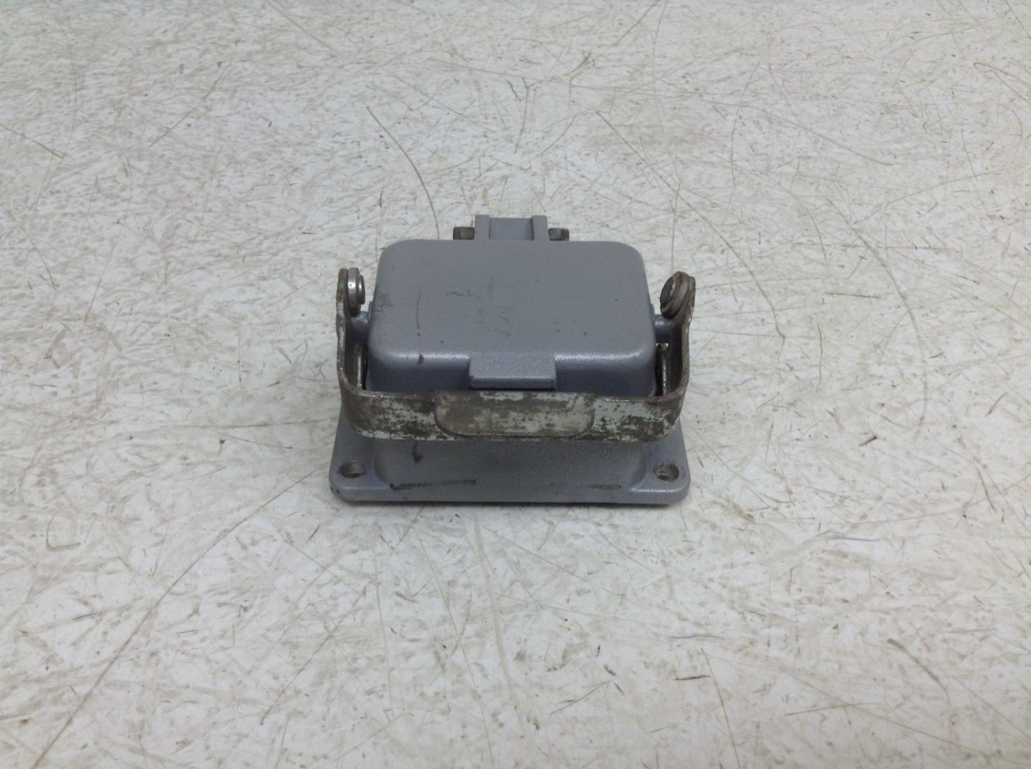Thomas & Betts T&B MS 206B 6 Pin Male Connector 16 A 600 V MS206B