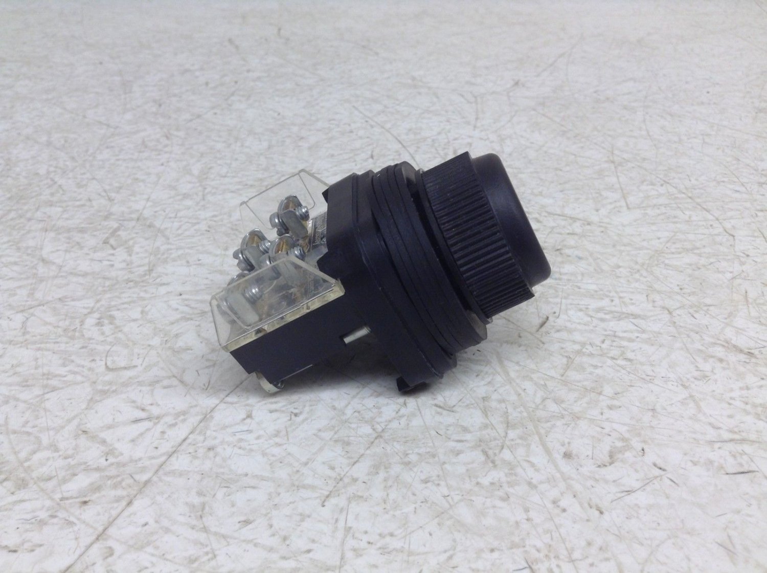 Allen Bradley 800HR Black Momentary Push Button w/ Rubber Boot Cover 800HR