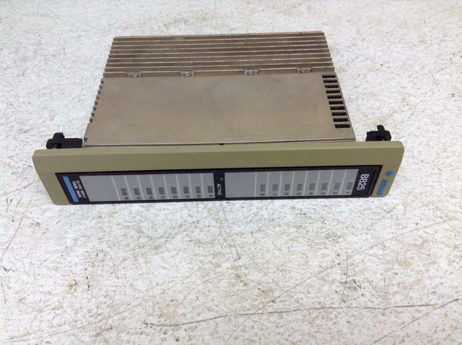 AEG Modicon Gould AS-B825-016 MOD 24 VDC Input Tru ASB825016