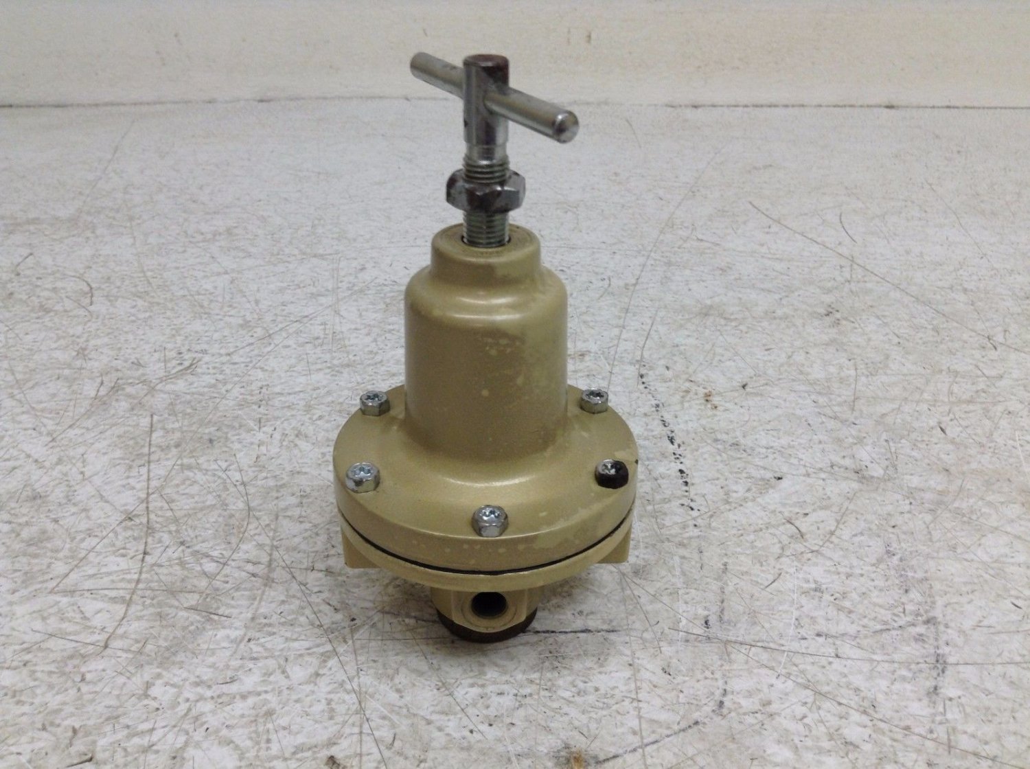 Norgren 11-002-013 Pressure Regulator – Aeliya Marine Tech