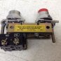 Cutler Hammer Eaton 10250T 91000T Green Red Momentary Push Button Assembly