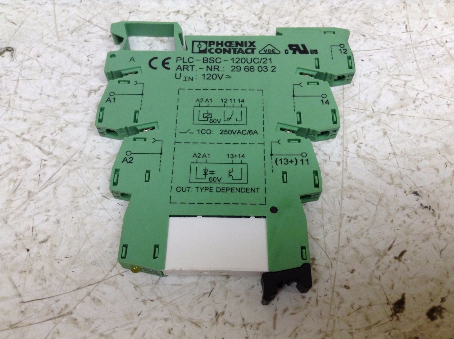 Phoenix Contact 2961118 60 VDC Solid State Relay 2966032 PLCBSC120UC