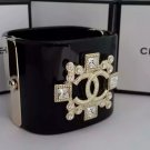 Cuff 018