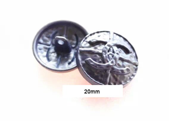 Button  010