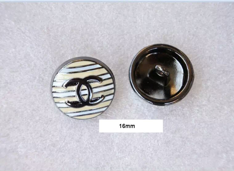 Button  091