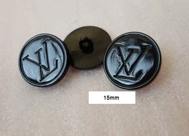 Button  095