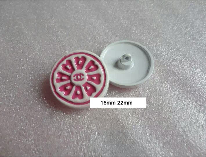 Button 132