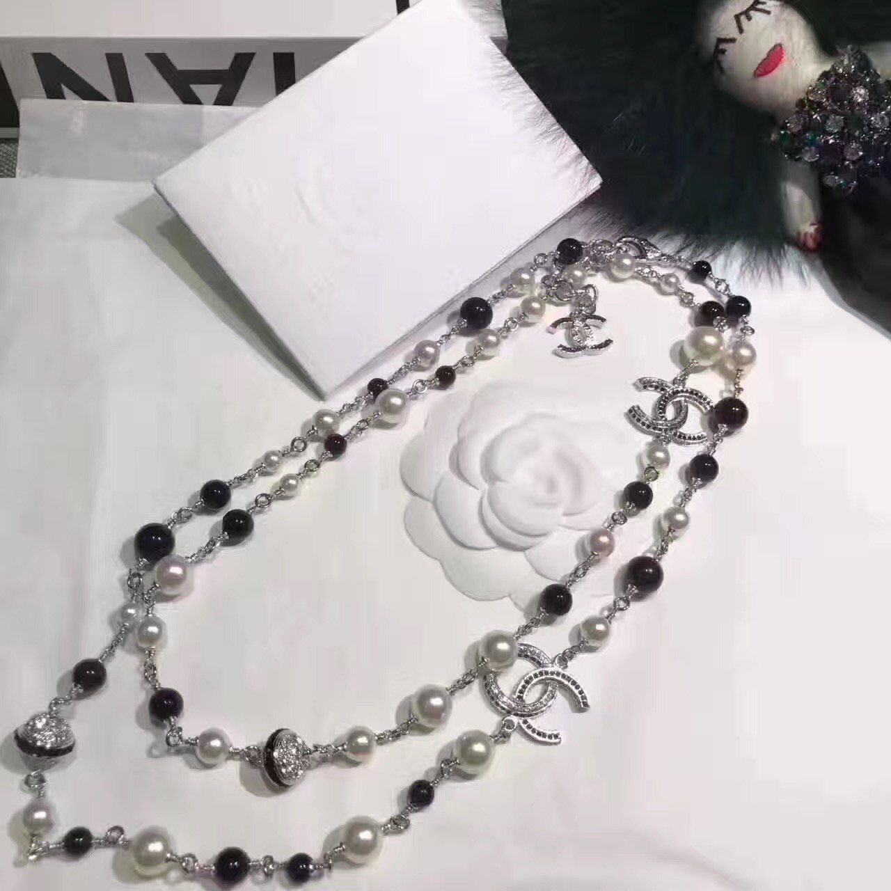 Nacklace 133