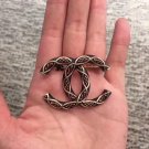 Brooch 012