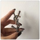 Brooches 001