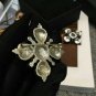 Brooch 037
