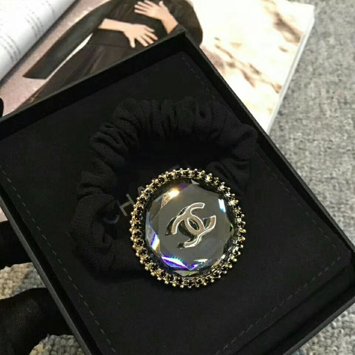 Pony Holders 005