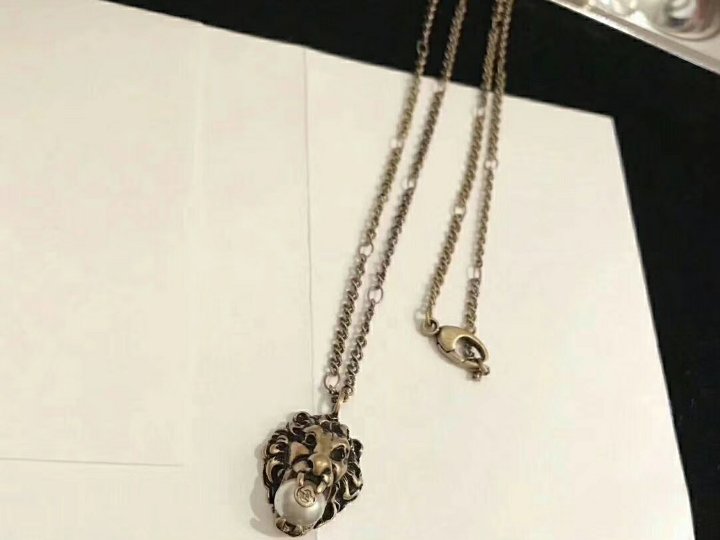 Nacklace 005