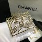 Brooch 055