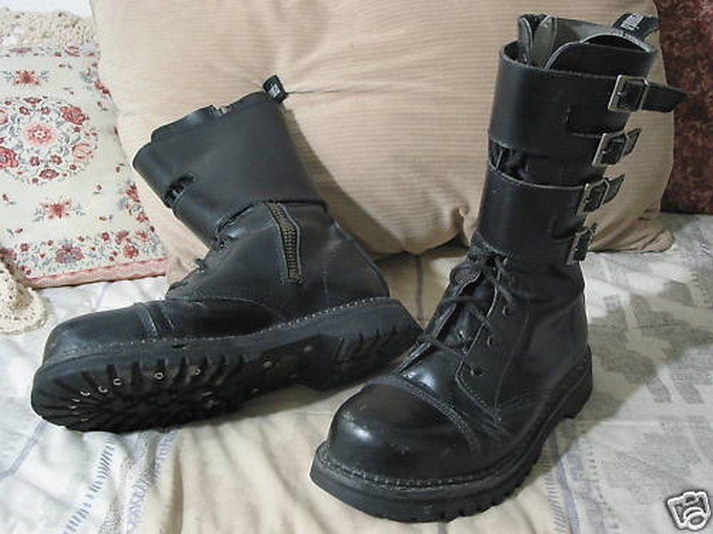 used demonia boots