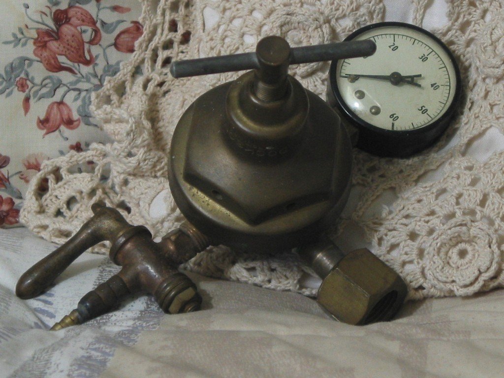 DOCKSON Model 44 Brazing Welding Gas Regulator Antique