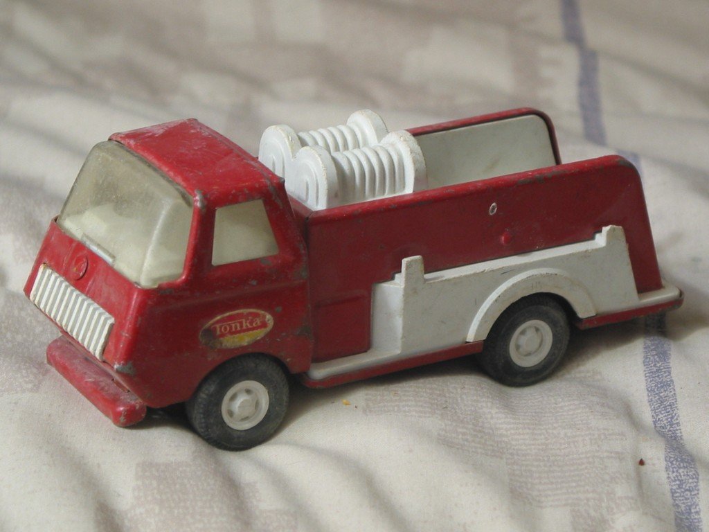  TONKA  Red Fire  Truck  Pressed Steel Toy  Vehicle