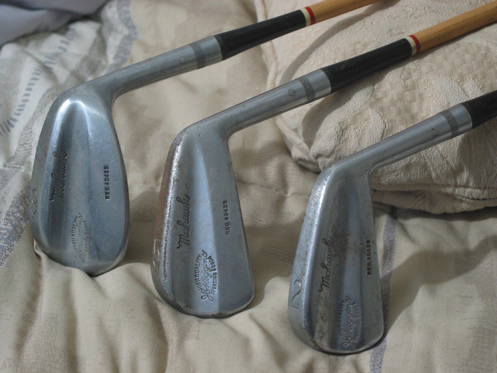 J C Higgins 3 Steel Shaft Golf Clubs 2 5 9 Irons Vintage