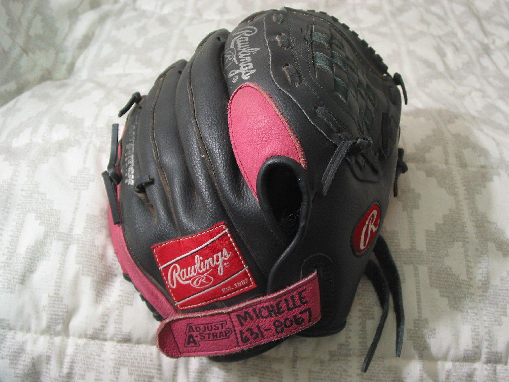 RAWLINGS FP22SB Pink Kid Baseball Glove 12 Inch Used