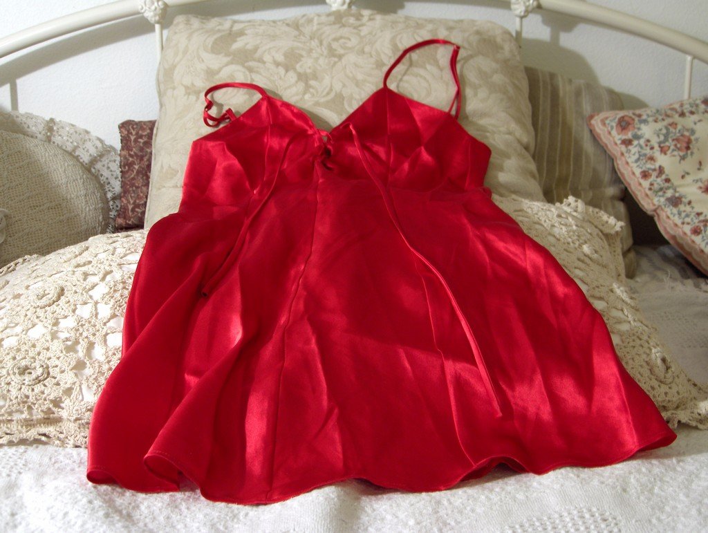 WOMENS Little Red Sexy Babydoll Nighty Size Small Used
