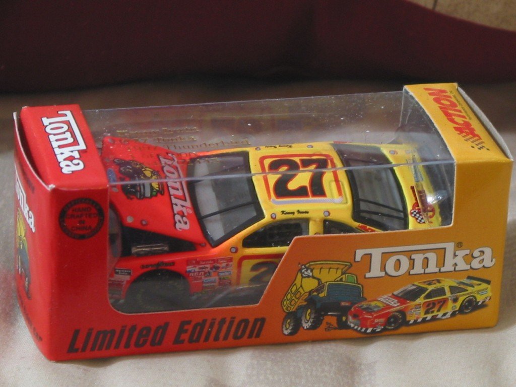 KENNY IRWIN 1997 Action Tonka 1/64 Nascar Diecast Car