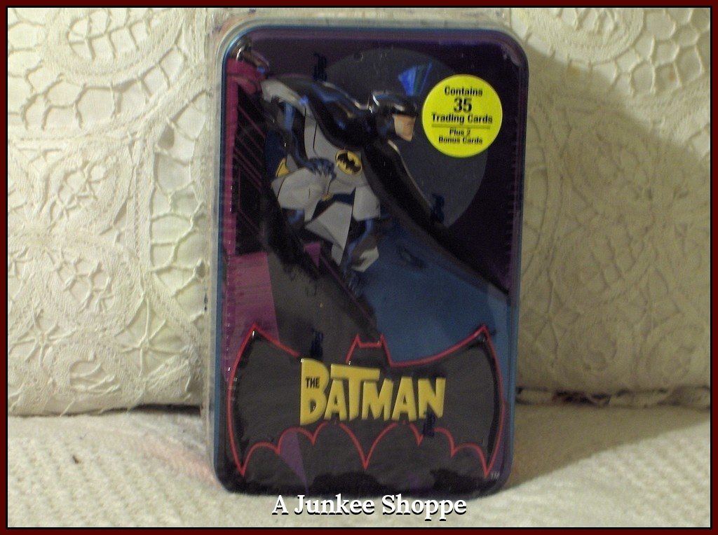 THE BATMAN Cartoon Network 2004-2008 35 Trading Card Set In Sealed Batman  Tin