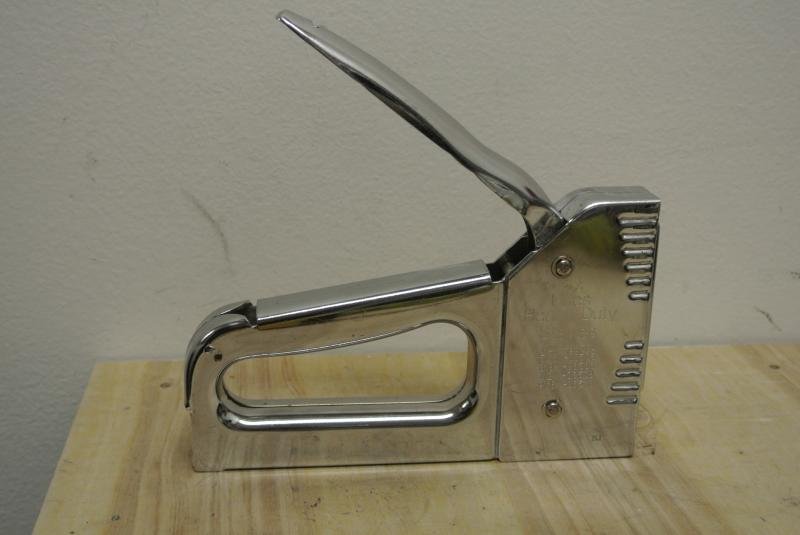 Gently Used Swingline Desa Powerfast Pro2001 Staple Gun, Chrome, Model