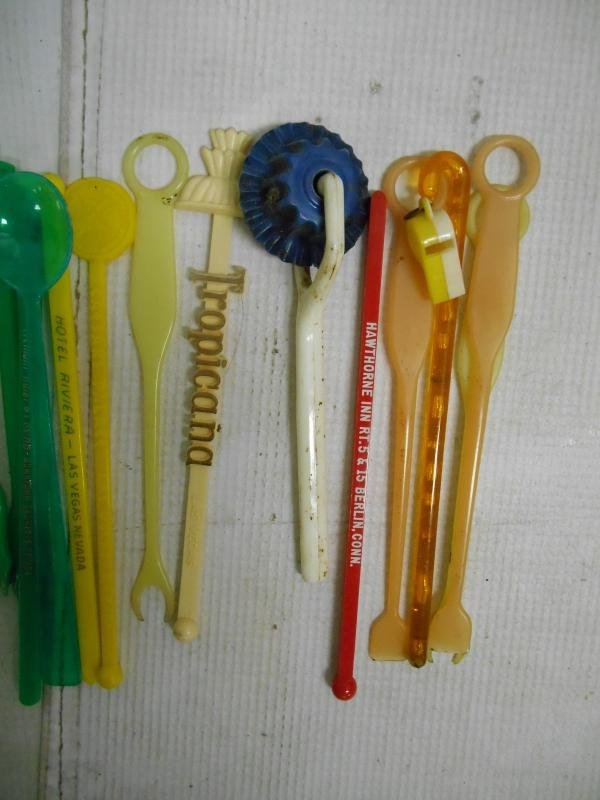 vintage-41-piece-swizzle-stick-bar-stirrer-lot-mcdonalds-calvert