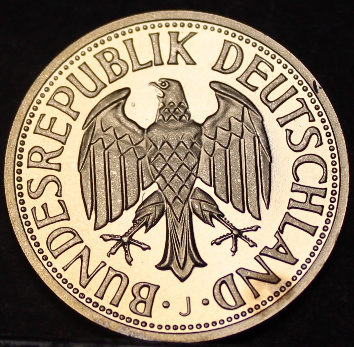Germany 1981J Mark Cameo ProofMinted In Hamburg91,000 MintedFree
