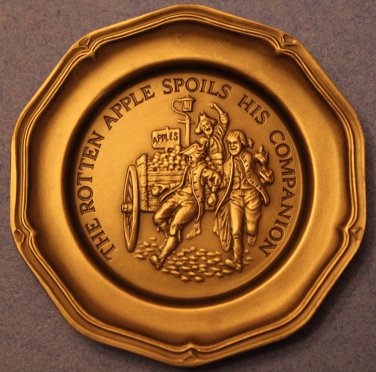 Franklin Mint~The Rotten Apple Spoils His Companion~Solid Pewter Mini Plate~Fr/S