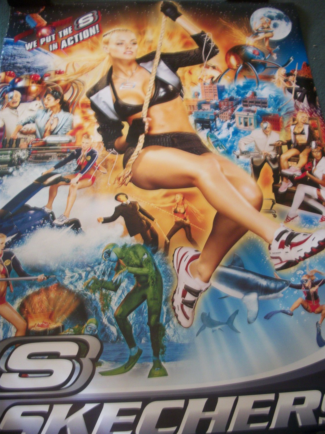 Action Girl 2 Sketcher Poster Approx. 48 X 69