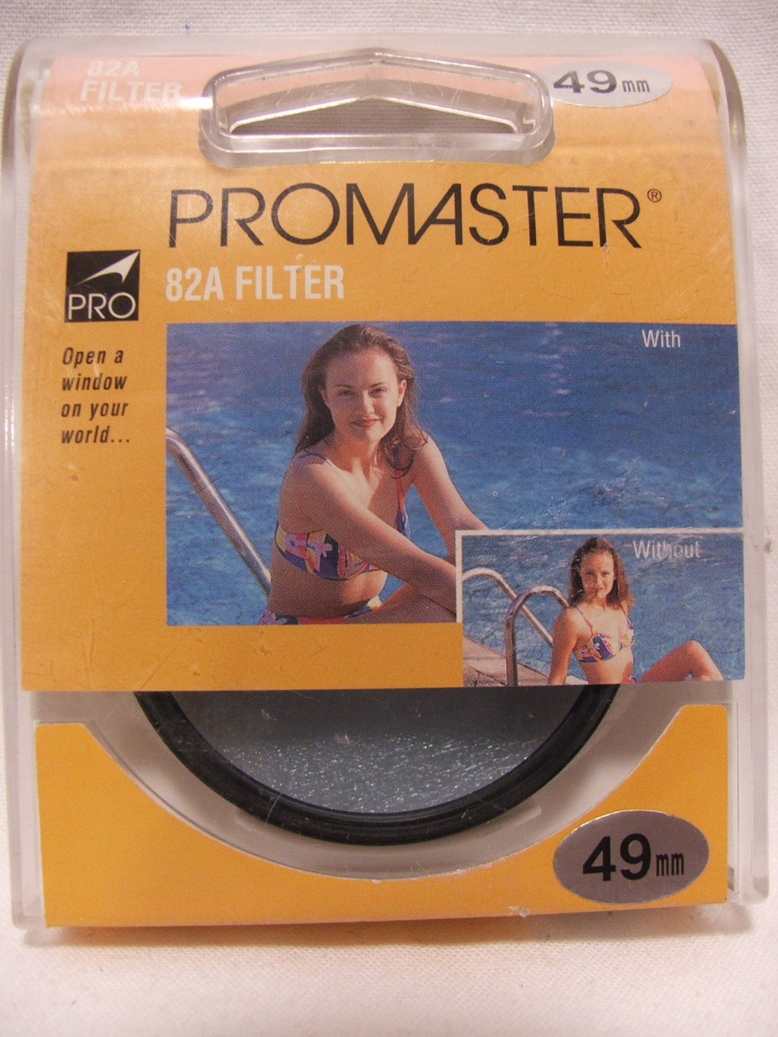 NEW! PROMASTER 49mm 82A FILTER - ***FREE SHIPPING!*** Brand New Sealed Package!