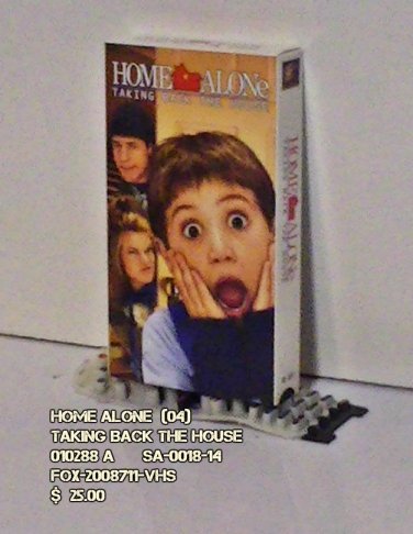 VHS - HOME ALONE  (04)  TAKING BACK THE HOUSE