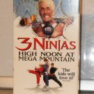 VHS - 3 NINJAS  (04)  HIGH NOON AT MEGA MOUNTAIN