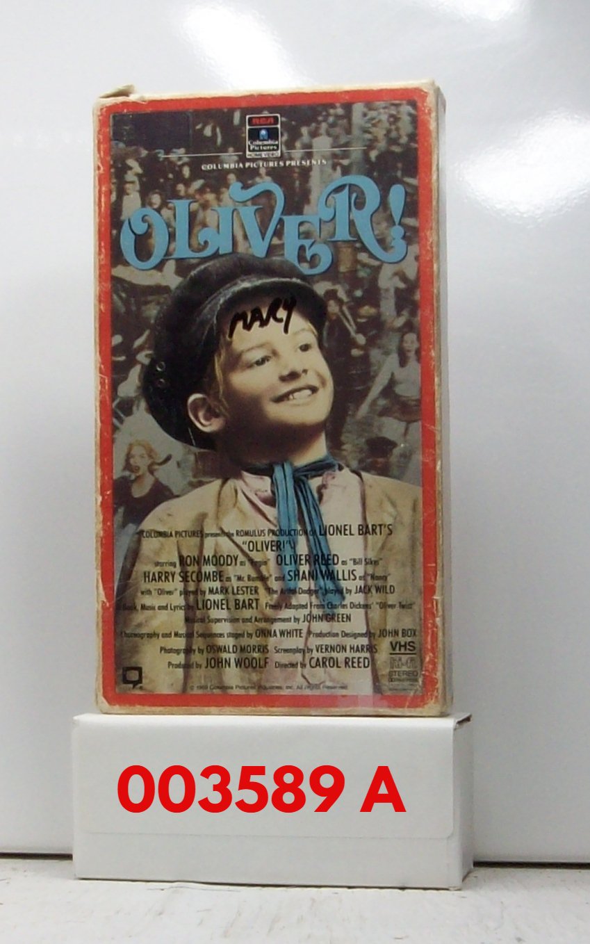 VHS - OLIVER !