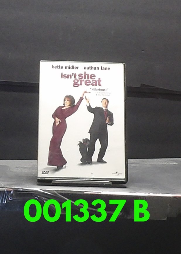 DVD - ISN'T SHE GREAT