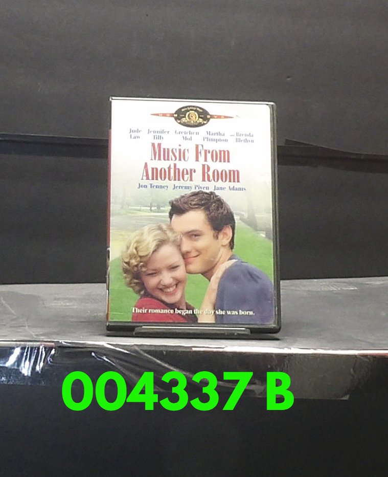 DVD - MUSIC FROM ANOTHER ROOM