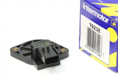 CAMSHAFT POSITION SENSOR 19238 05093508AA 5093508AA M04882526 CHRYSLER