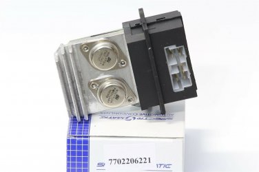 7702206221 AC Blower Heater control for RENAULT 19 21 MASTER 7701033535 508588