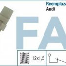 24320 stop light switch for AUDI 80 90 100 200 811945513 857945515A