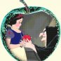 counted cross stitch pattern Snow white in the apple pdf 227*248 stitches E2148