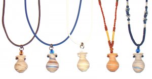 Aroma pendants in full clay - handmade