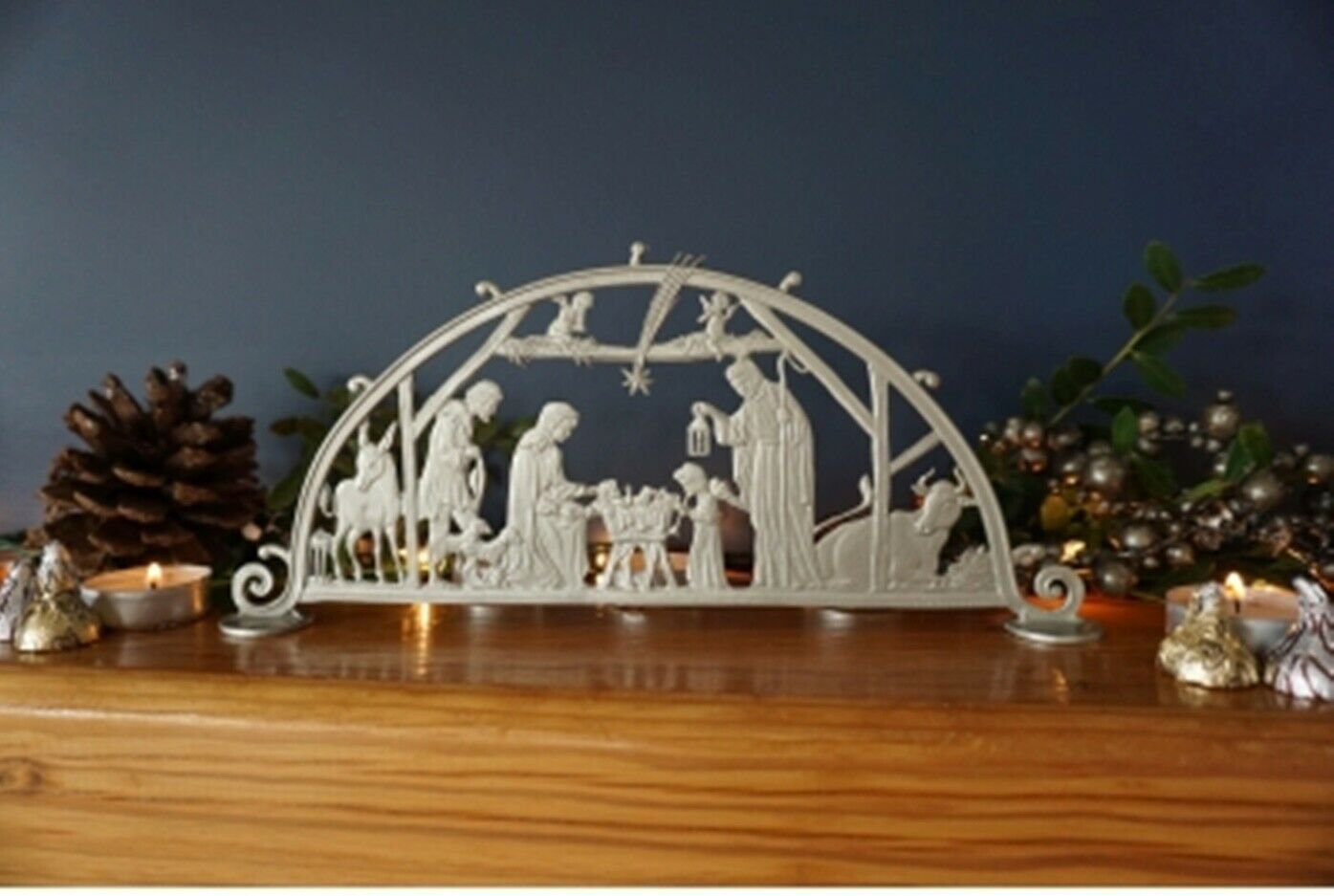 Standing Metal Nativity Scene Christmas Holiday Centerpiece