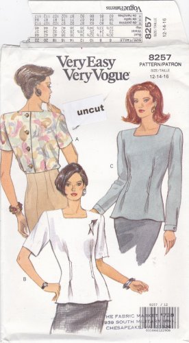 Vogue 8257 Pattern 12 14 16 Very Easy Blouse Shoulder Pads Square Neckline Uncut