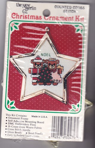 New Berlin Co. Counted Cross Stitch Ornament Kit 1579 Bears with Tree Star Shaped Frame