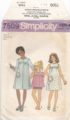 Simplicity 7509 Uncut 7 Girls Shortie Pajamas Night Gown Robe PJs