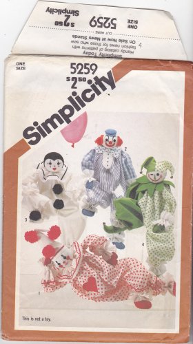 Simplicity 5259 Clown Dolls, may be missing pieces, 50 cents plus shipping